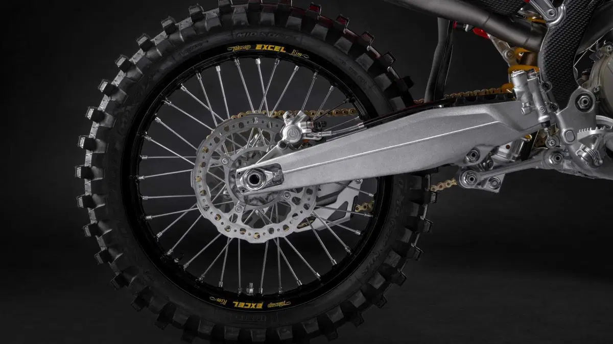 Ducati Desmo450 MX Desmo450 MX Factory (2026) (19)