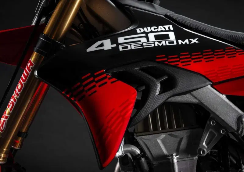 Ducati Desmo450 MX Desmo450 MX Factory (2026) (14)
