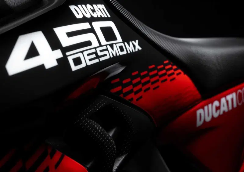 Ducati Desmo450 MX Desmo450 MX Factory (2026) (13)