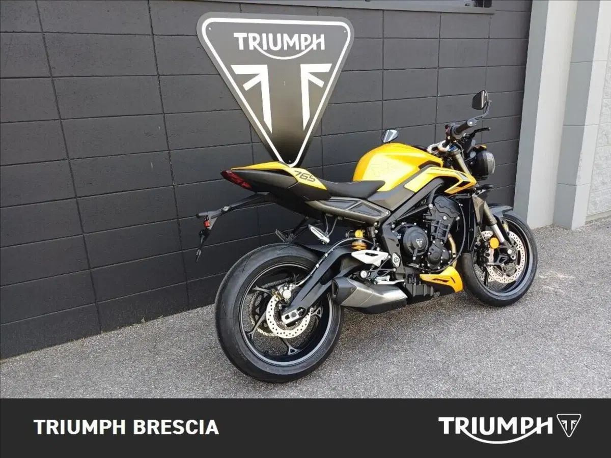 Triumph Street Triple 765 RS (2023 - 26) (3)