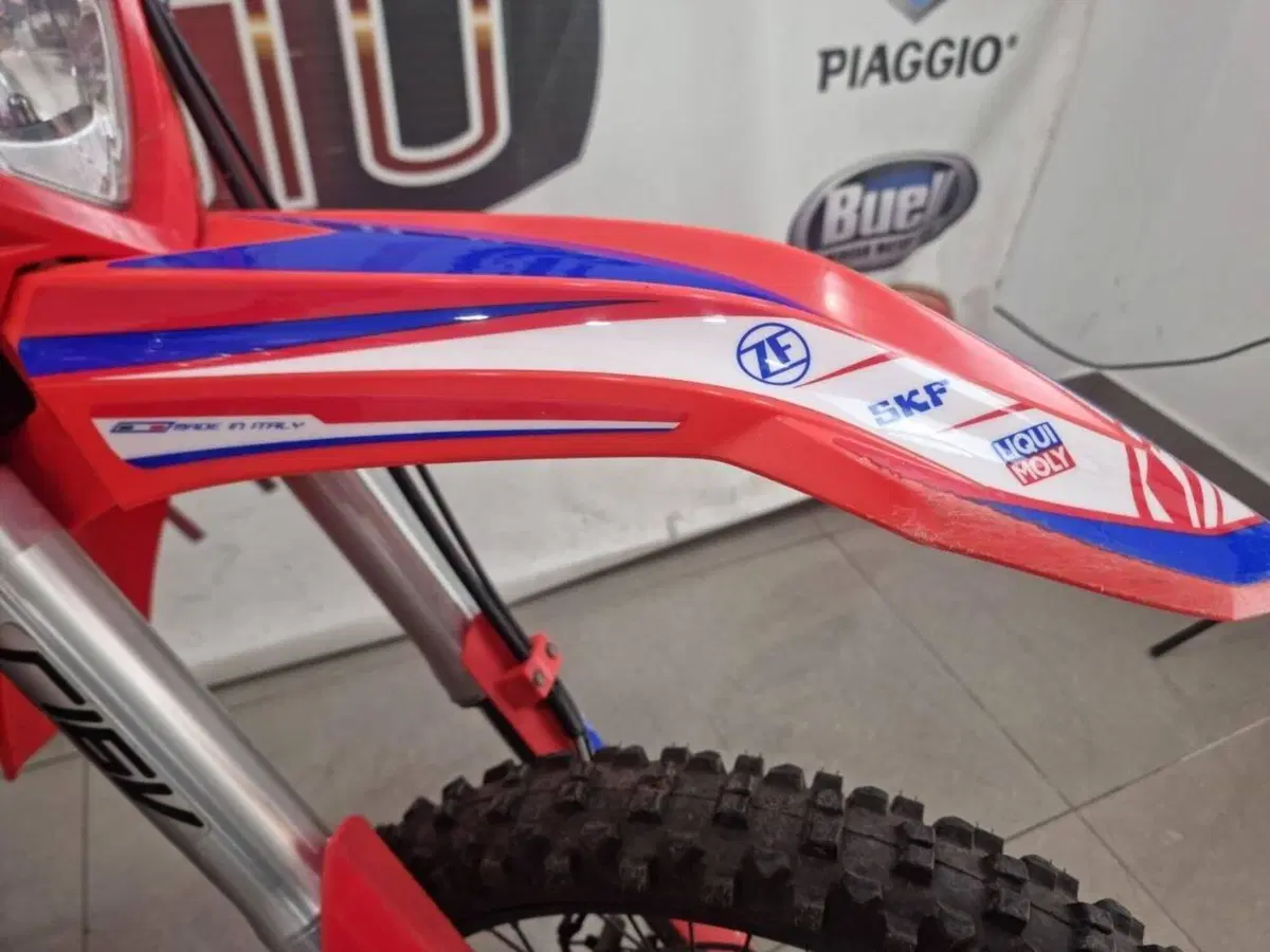 Betamotor RR 50 Motard Track (2021 - 26) (7)