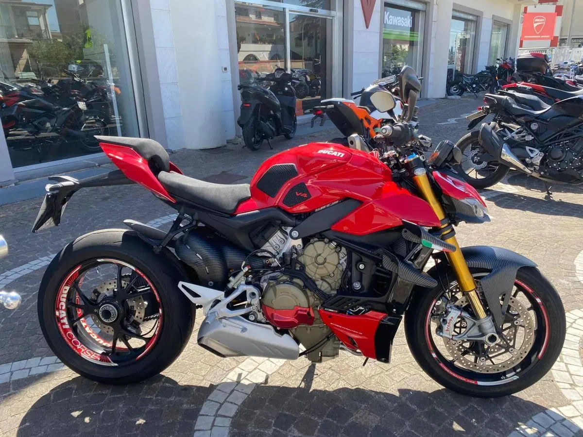 Ducati Streetfighter V4 1100 S (2020)