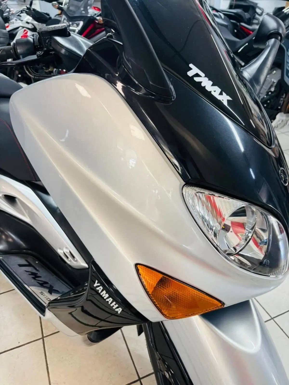 Yamaha T-Max 500 (2004 - 07) (2)