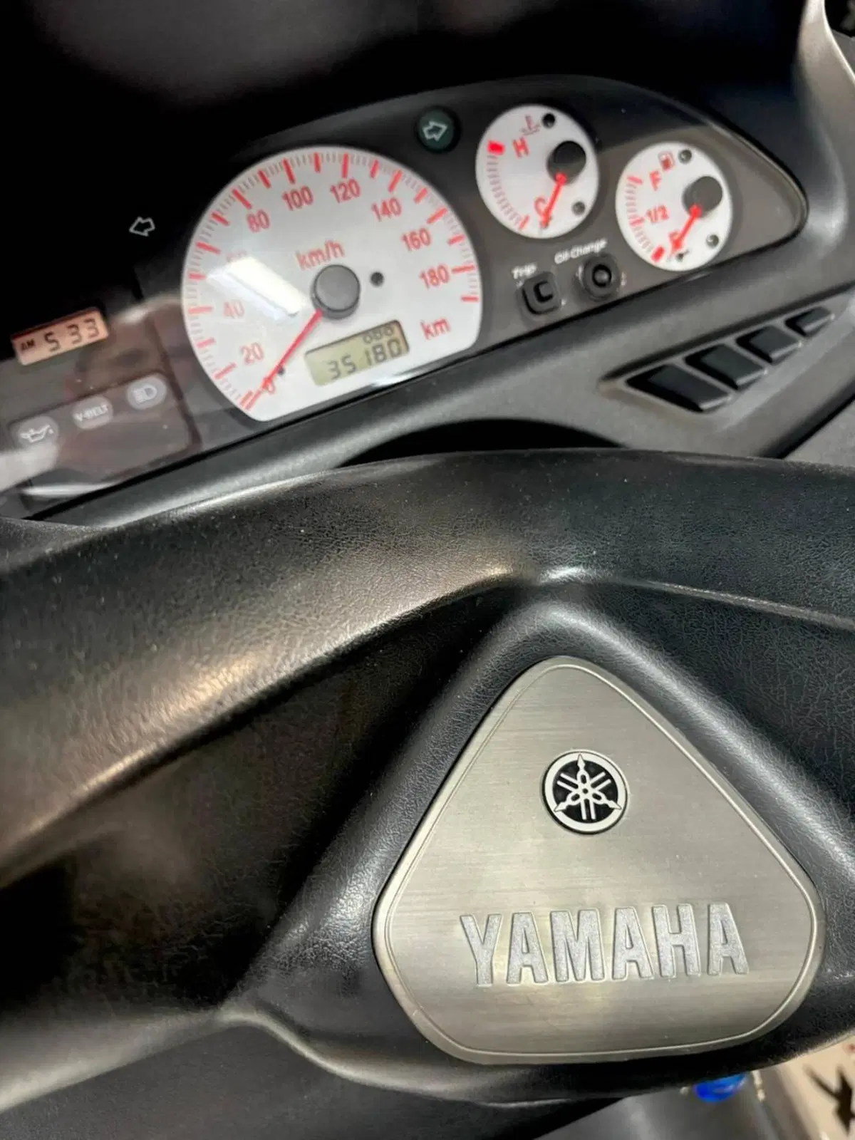 Yamaha T-Max 500 (2004 - 07) (6)