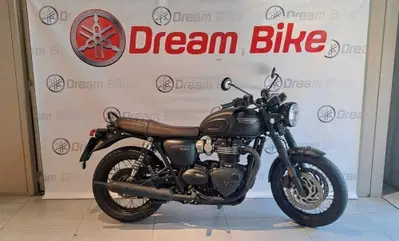 Triumph Bonneville T120 (2021 - 25) usata