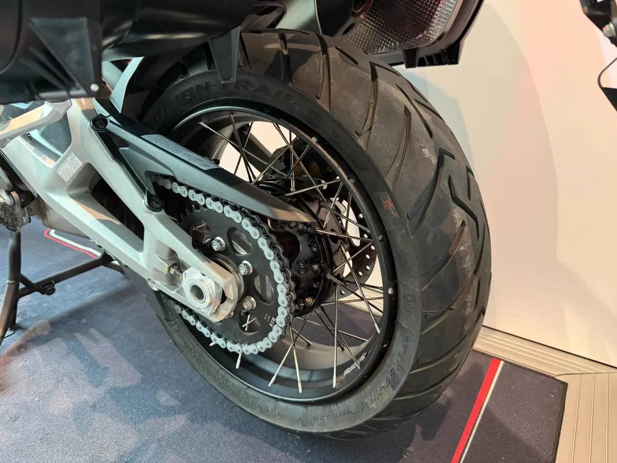 Ducati Multistrada V4 S (2021 - 24) (10)
