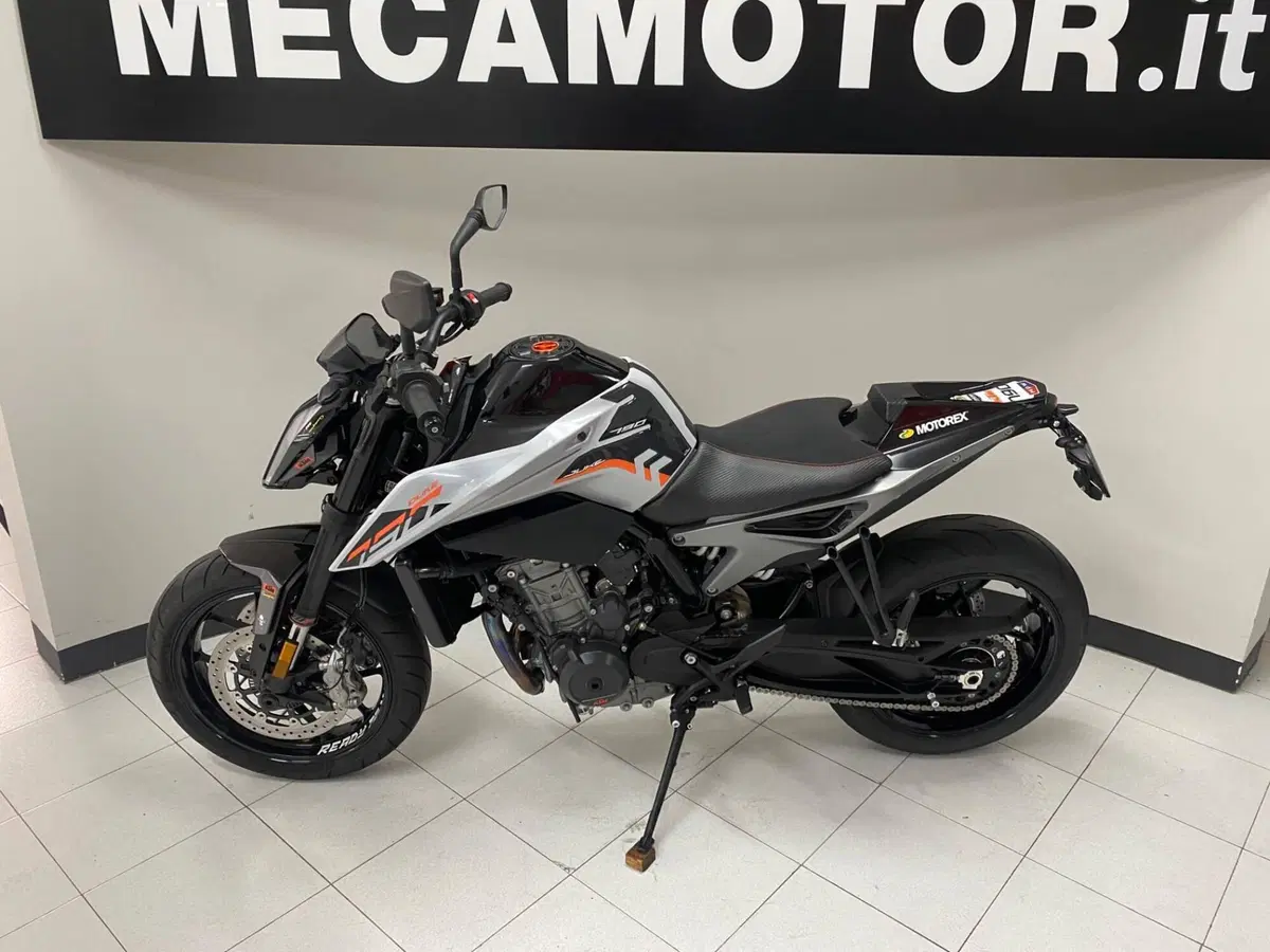 KTM 790 Duke L (2023 - 24) (4)