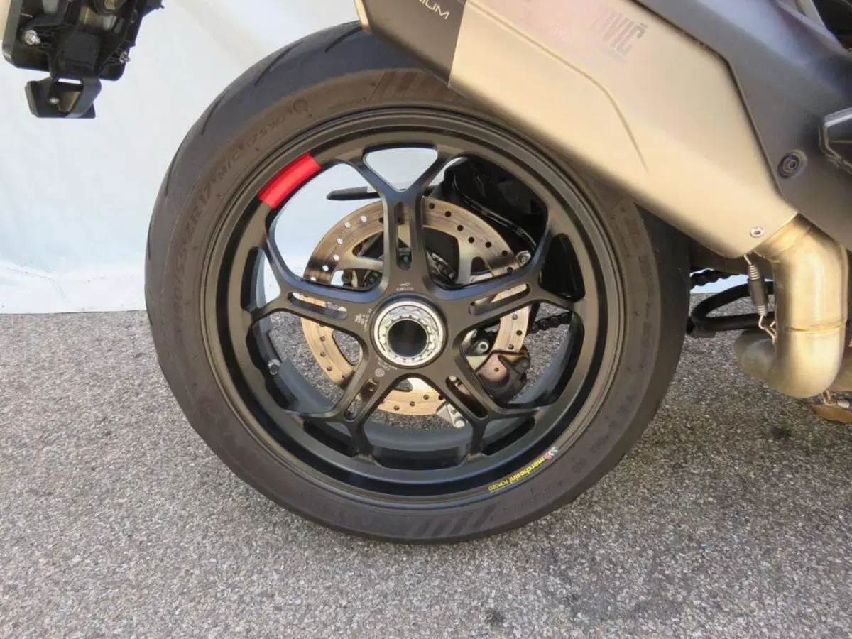 Ducati Multistrada V4 Pikes Peak (2025 - 26) (10)