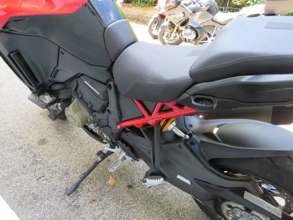 Ducati Multistrada V4 Pikes Peak (2025 - 26) (11)