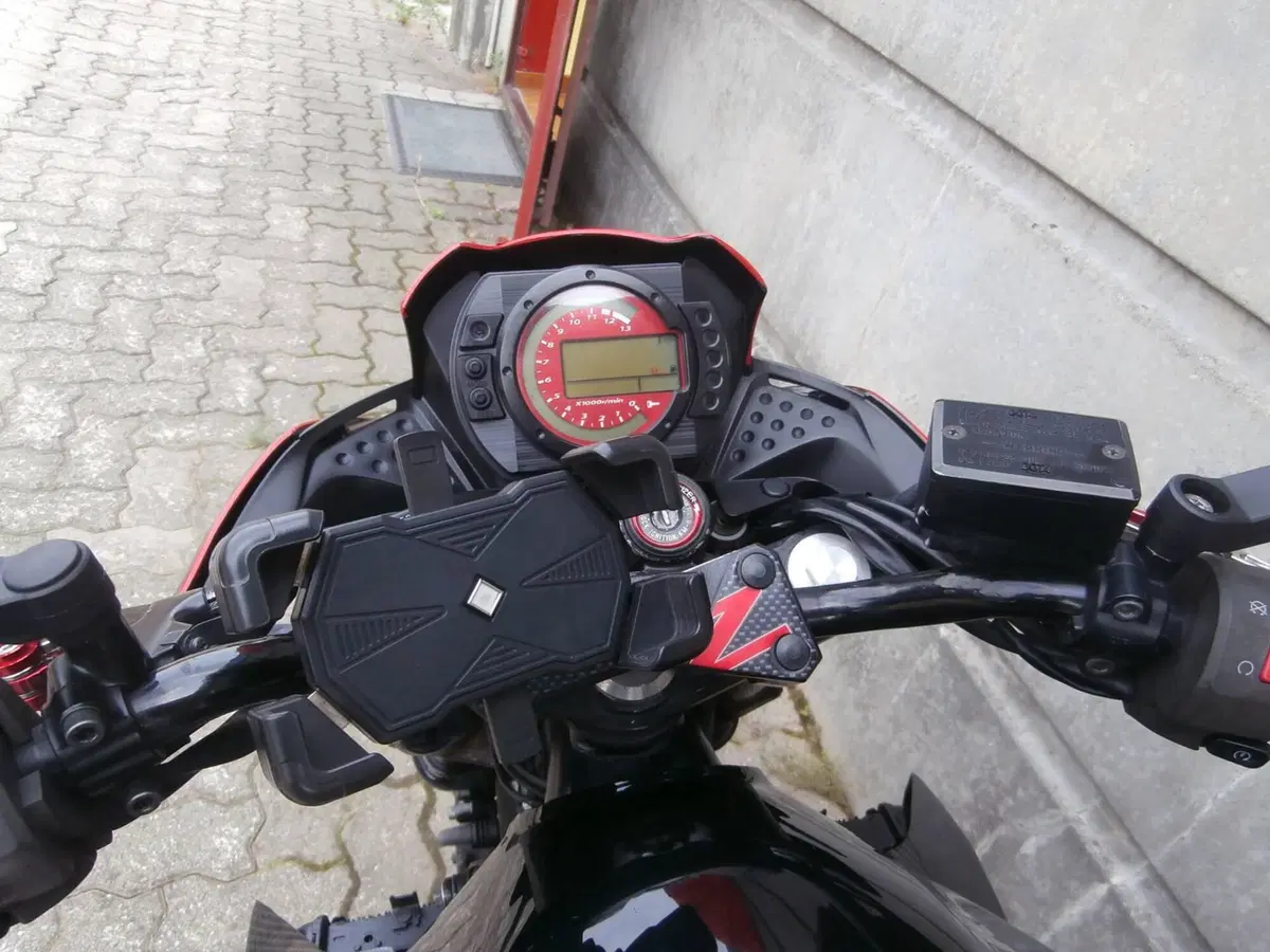 Kawasaki Z 750 (2003 - 06) (12)