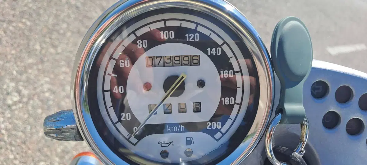 Bmw R 1200 C Classic (6)