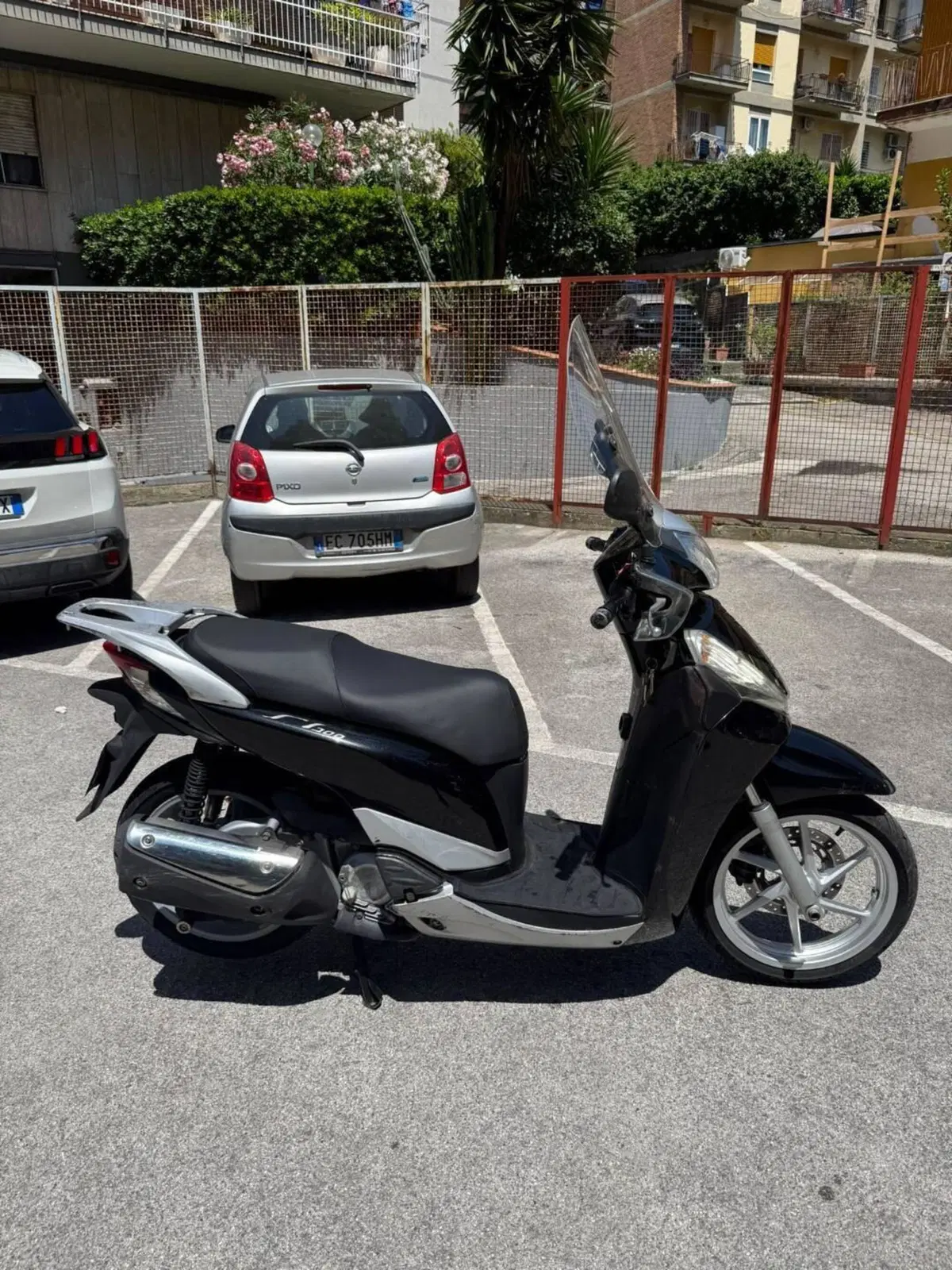 Honda SH 300 i (2011 - 14) (5)