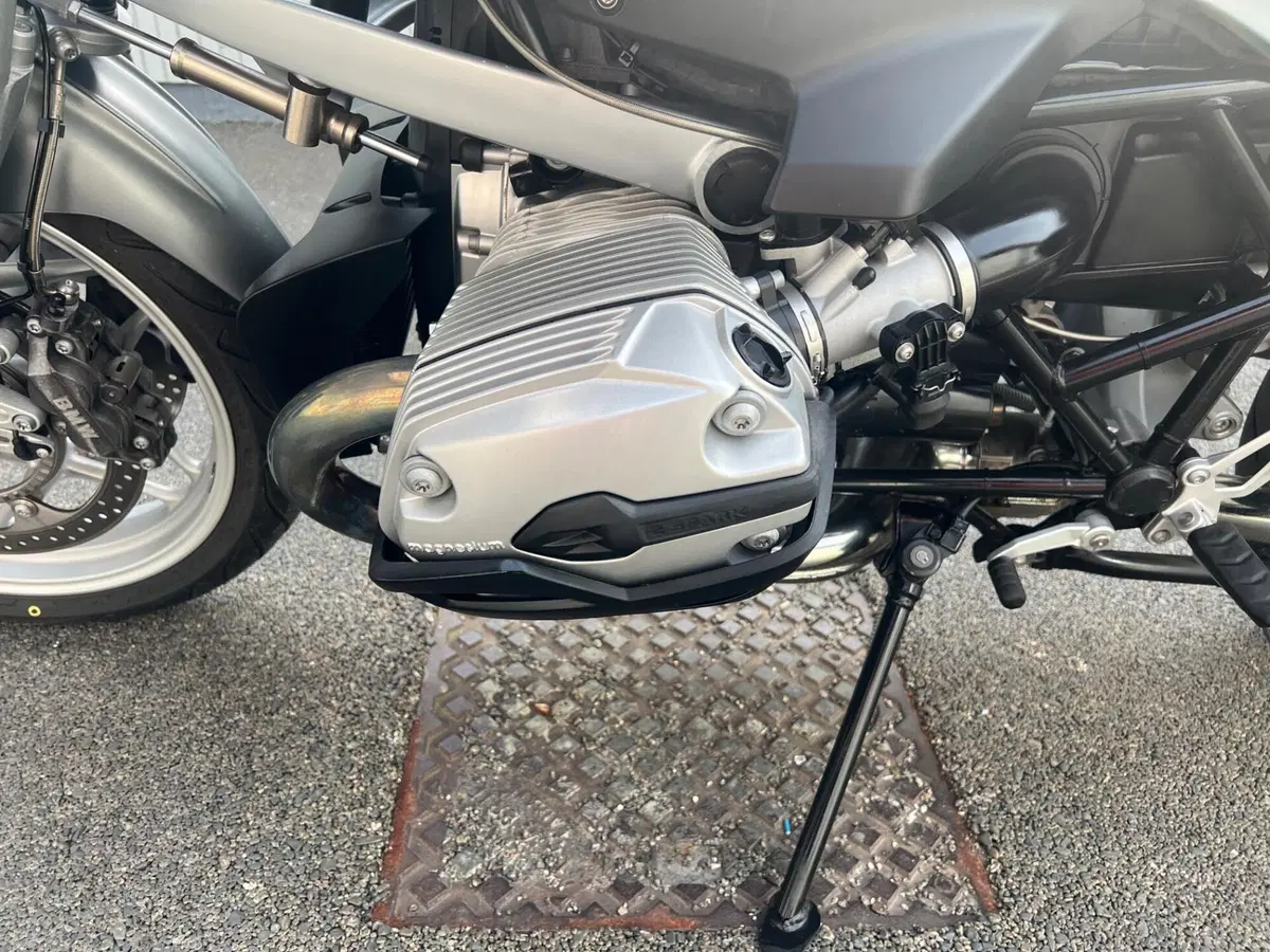 Bmw R 1200 R (2006 - 11) (15)