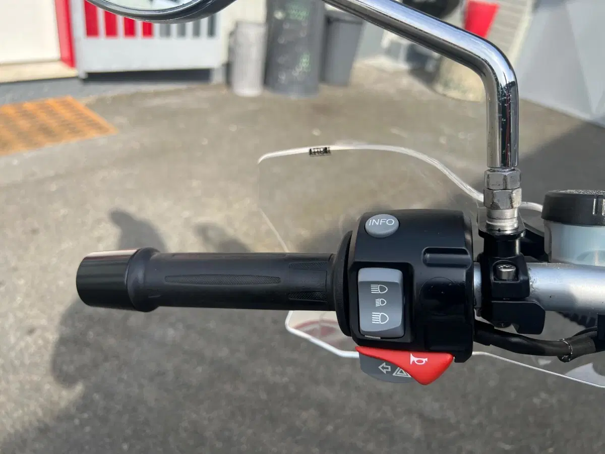 Bmw R 1200 R (2006 - 11) (13)