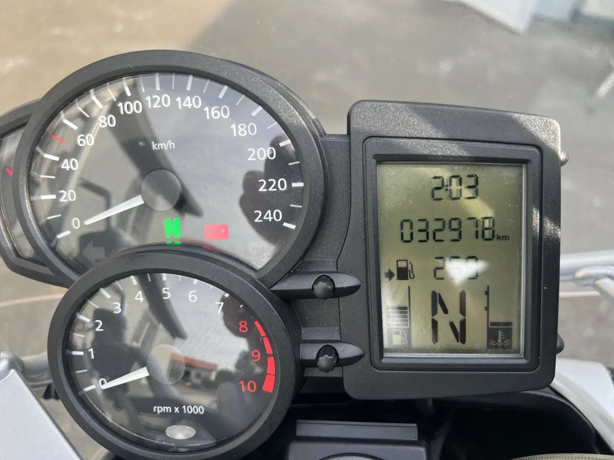 Bmw R 1200 R (2006 - 11) (5)