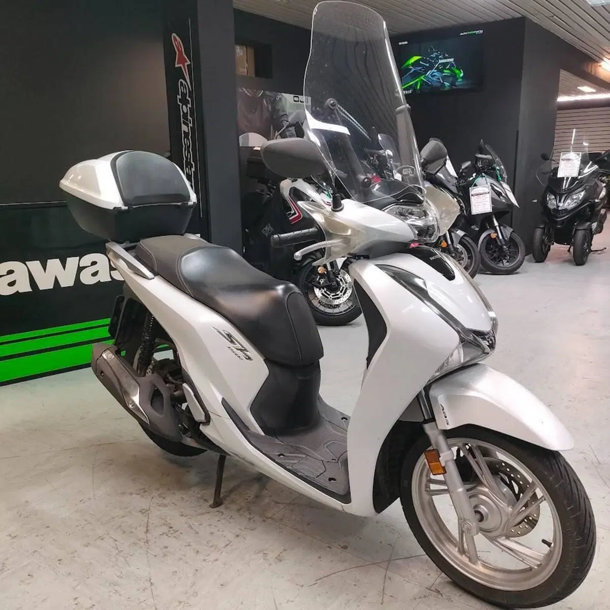 Honda SH 150i (2017 - 19) (5)