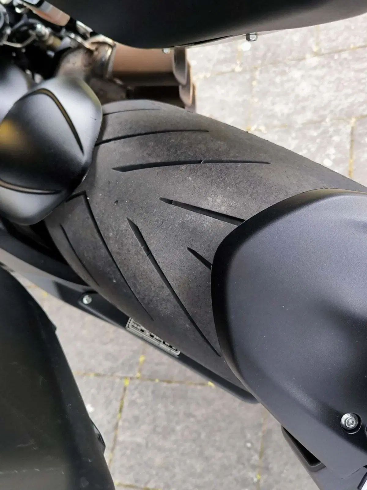 MV Agusta Turismo Veloce 800 Lusso SCS (2021 - 26) (9)