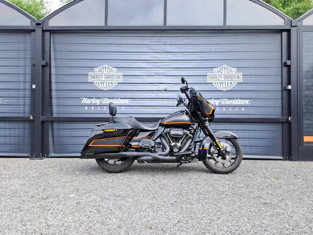 Harley-Davidson Street Glide Special (2021 - 23)