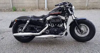 Harley-Davidson 1200 Custom (2007 - 13) - XL 1200C usata