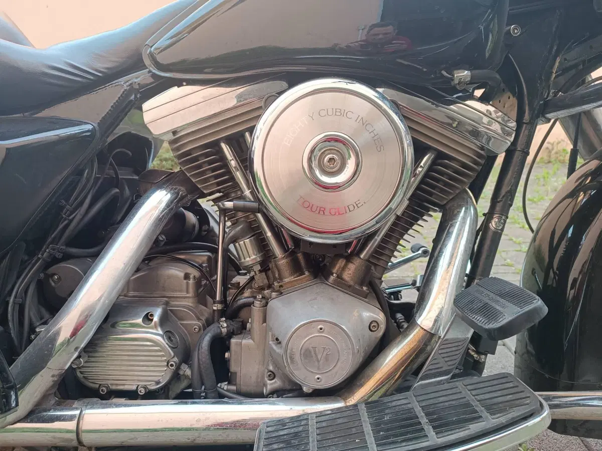Harley-Davidson Tour Glide (9)