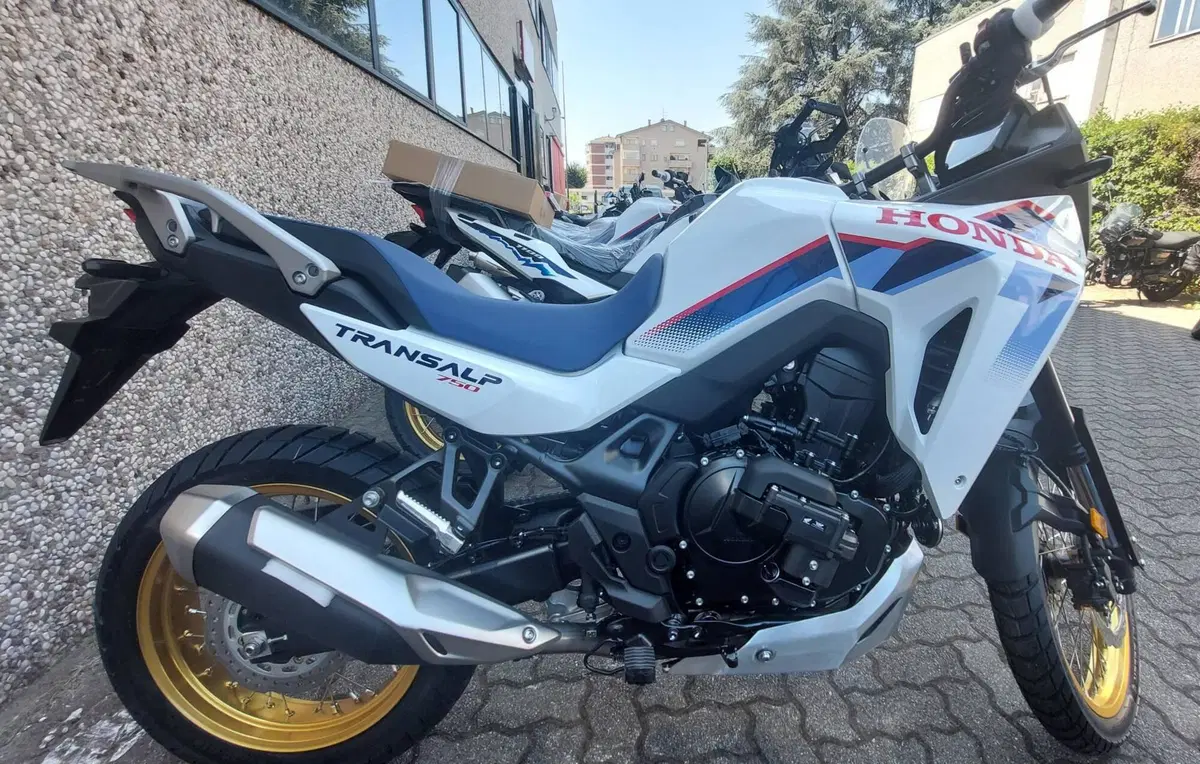 Honda Transalp XL750 (2026)