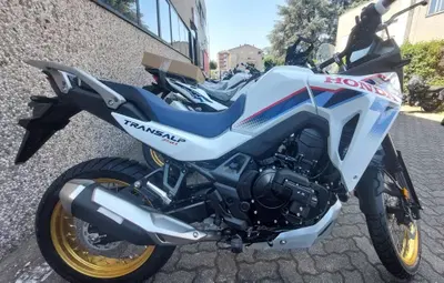 Honda Transalp XL750 (2026) nuova