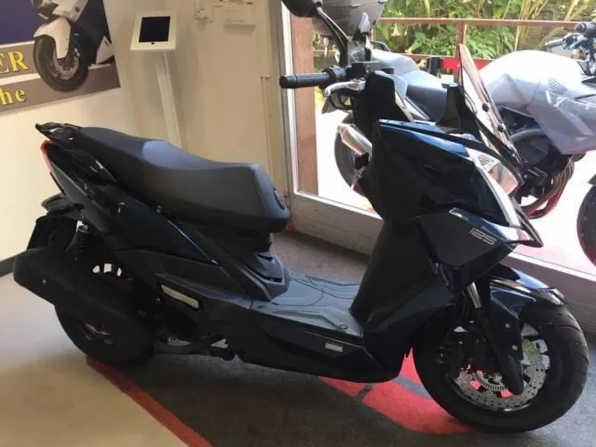 Kymco Dink 125 Flat (2023 - 26) (2)