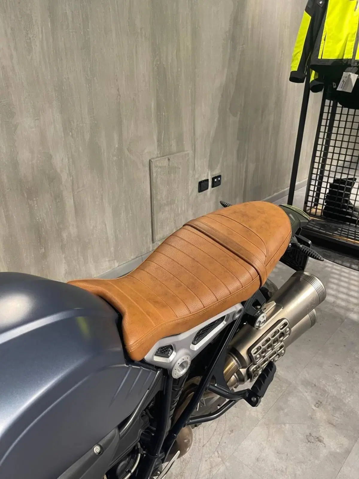 Bmw R nineT 1200 Scrambler (2016 - 20) (7)