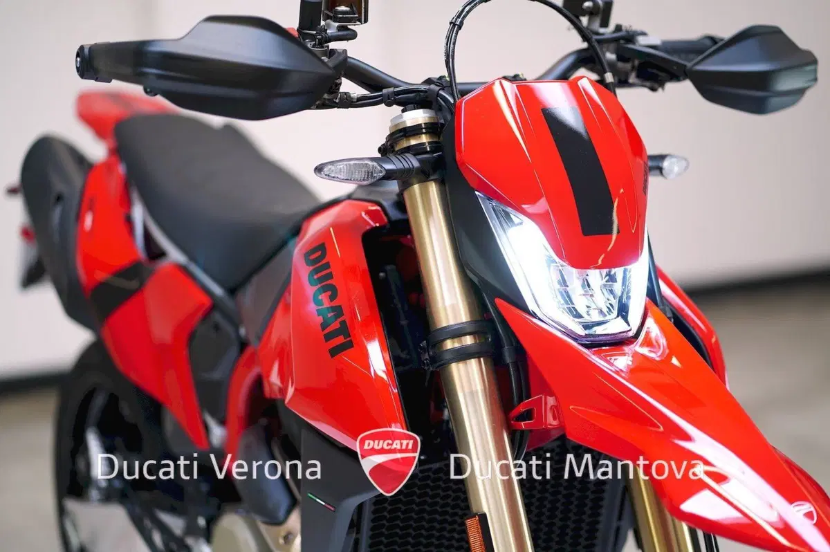 Ducati Hypermotard 698 Mono (2024 - 26) (9)