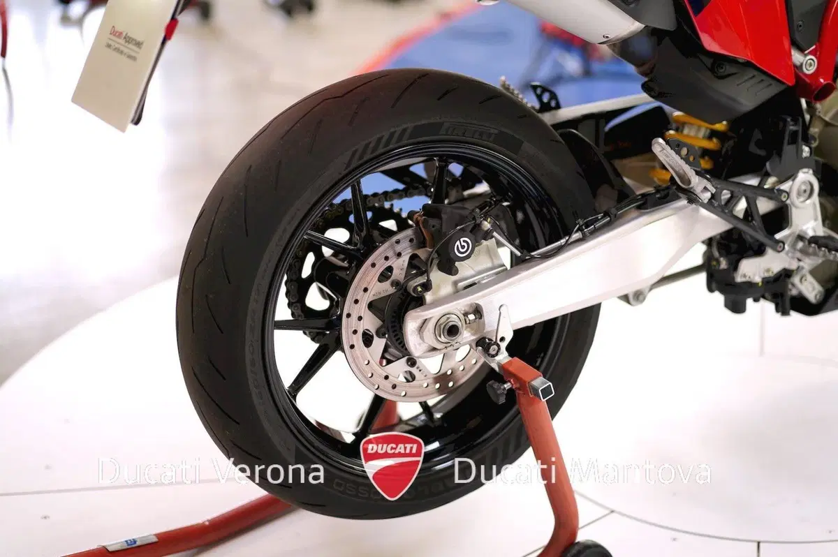 Ducati Hypermotard 698 Mono (2024 - 26) (10)
