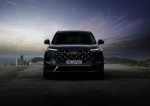 Nuova Audi Q7 2026: debutta la terza generazione del SUV premium con motore V6 diesel mild hybrid e fino a sette posti