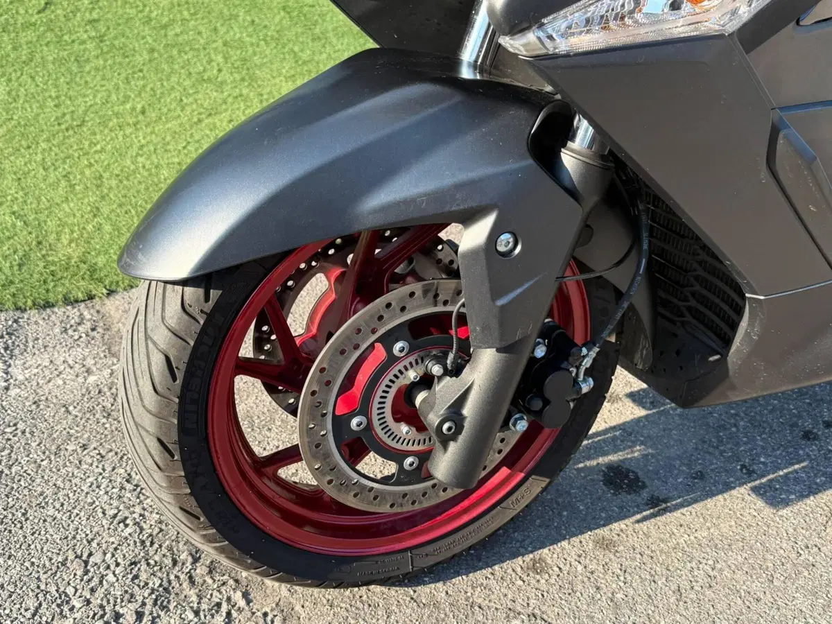 Suzuki Burgman AN 400 (2017 - 20) (20)