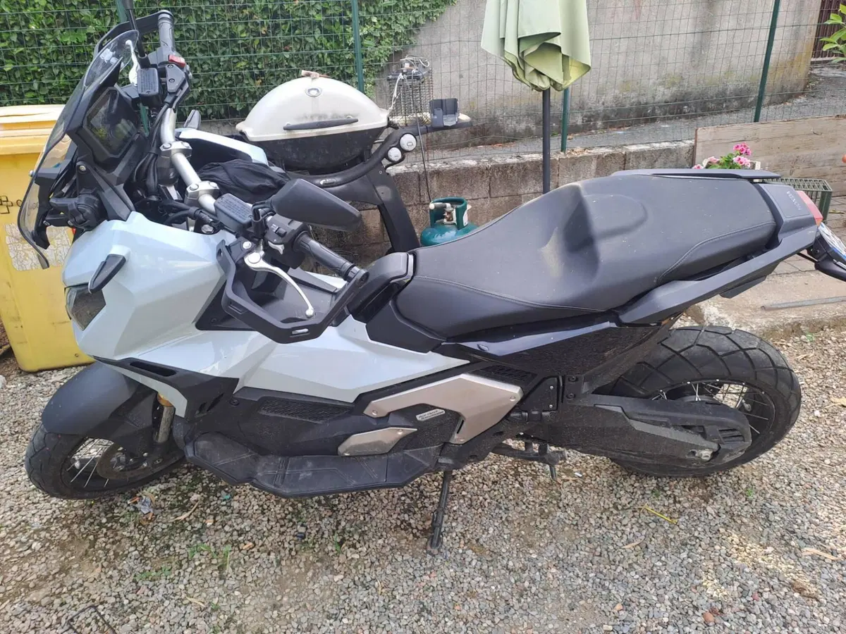 Honda X-ADV 750 DCT (2021 - 24) (2)