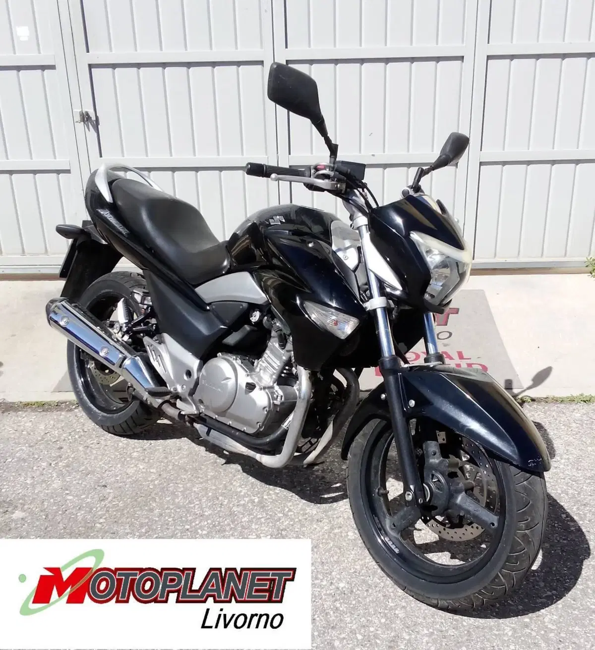 Suzuki Inazuma 250 (2012 - 17)