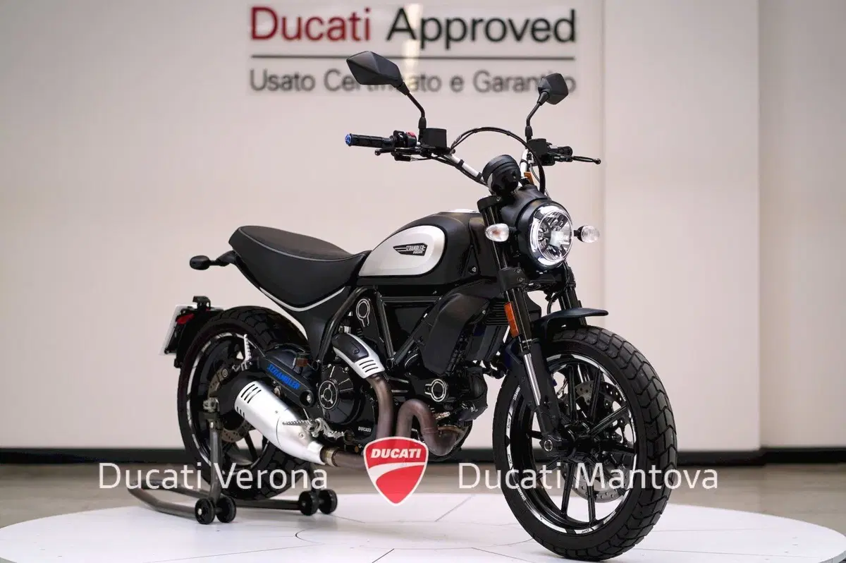 Ducati Scrambler 800 Icon Dark (2021 - 22) (2)