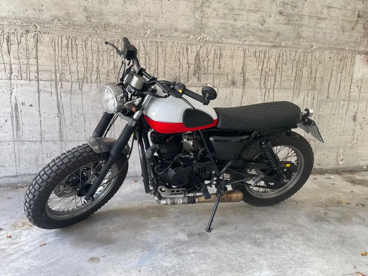 Mutt Motorcycles Mastiff 250 (2021 - 25)