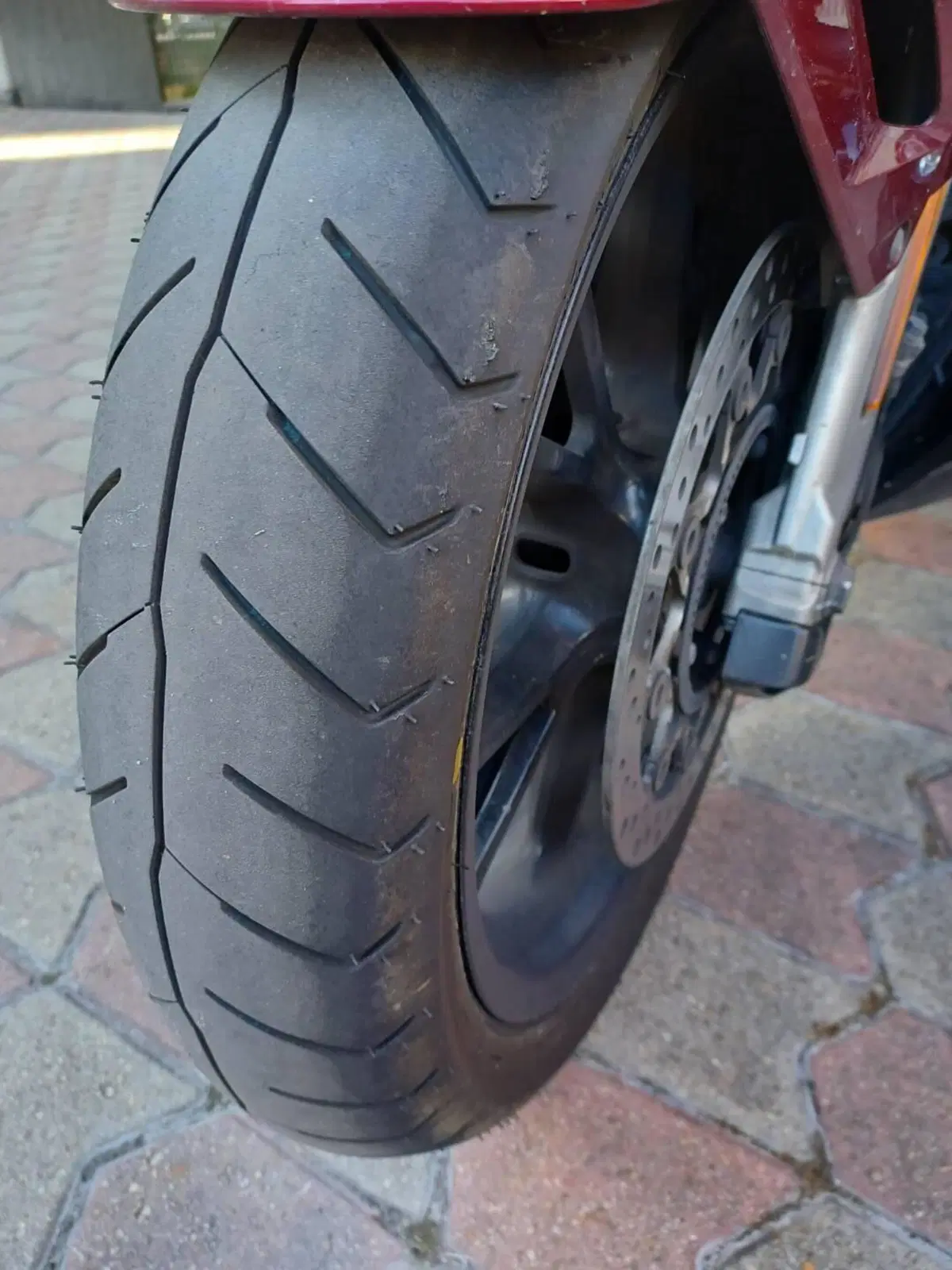 Honda GL 1800 Gold Wing Tour DTC (2018 - 20) (10)