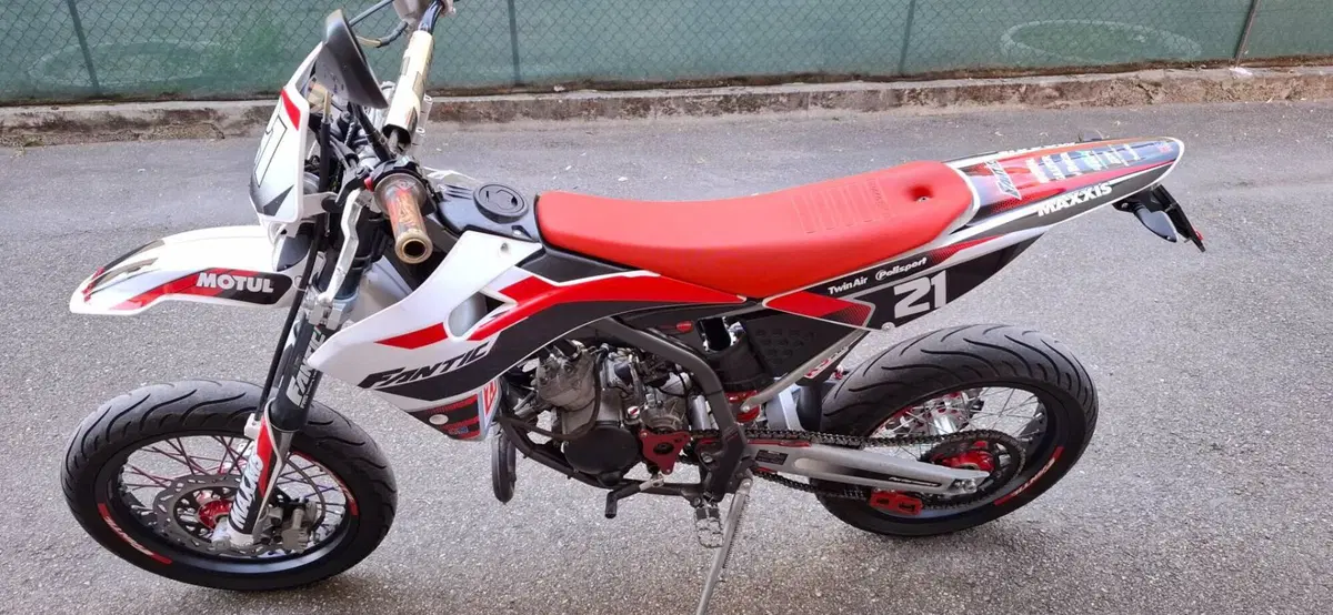 Fantic Motor XM 50 Motard Performance 2T (2021 - 22) (3)