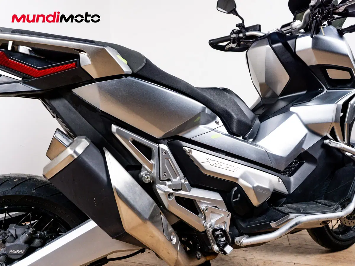 Honda X-ADV 750 (2018 - 20) (3)