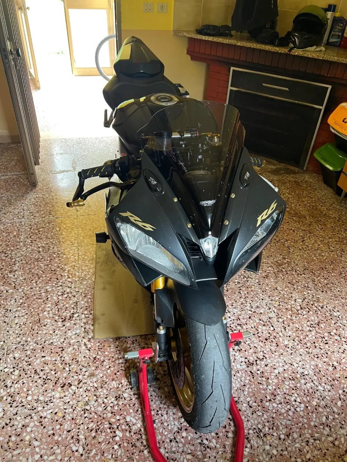 Yamaha YZF R6 (2006 - 07) (2)