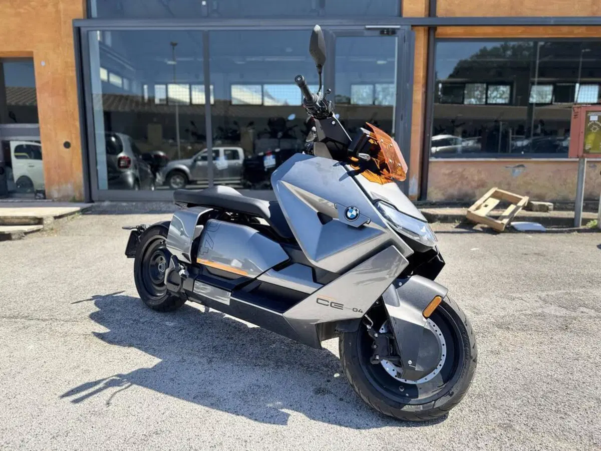 Bmw CE 04 (2021 - 25) (2)
