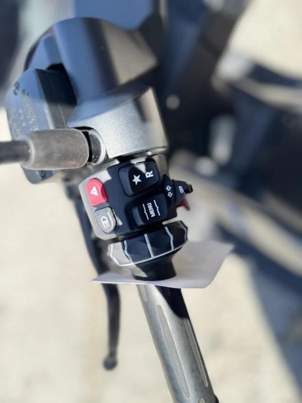 Bmw CE 04 (2021 - 25) (6)