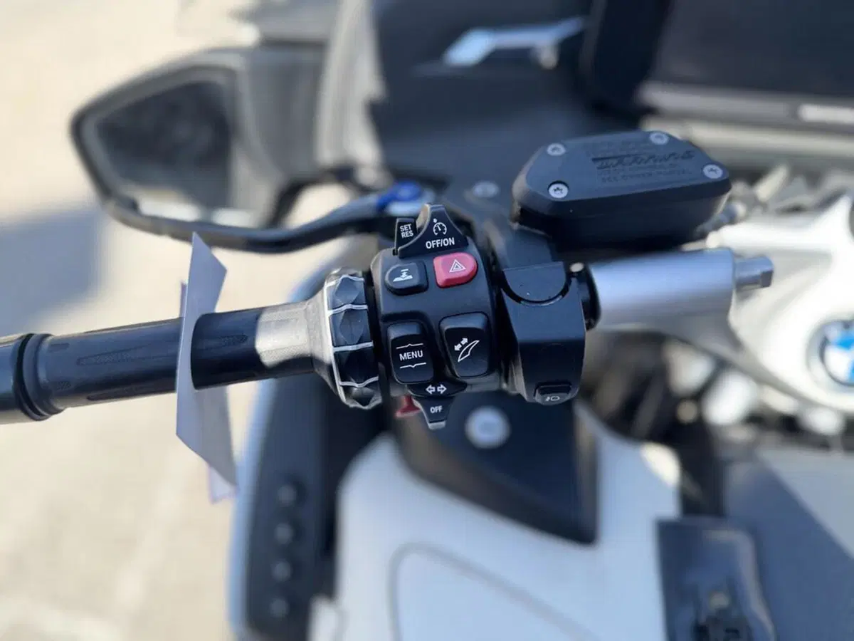 Bmw R 1250 RT (2021 - 25) (6)