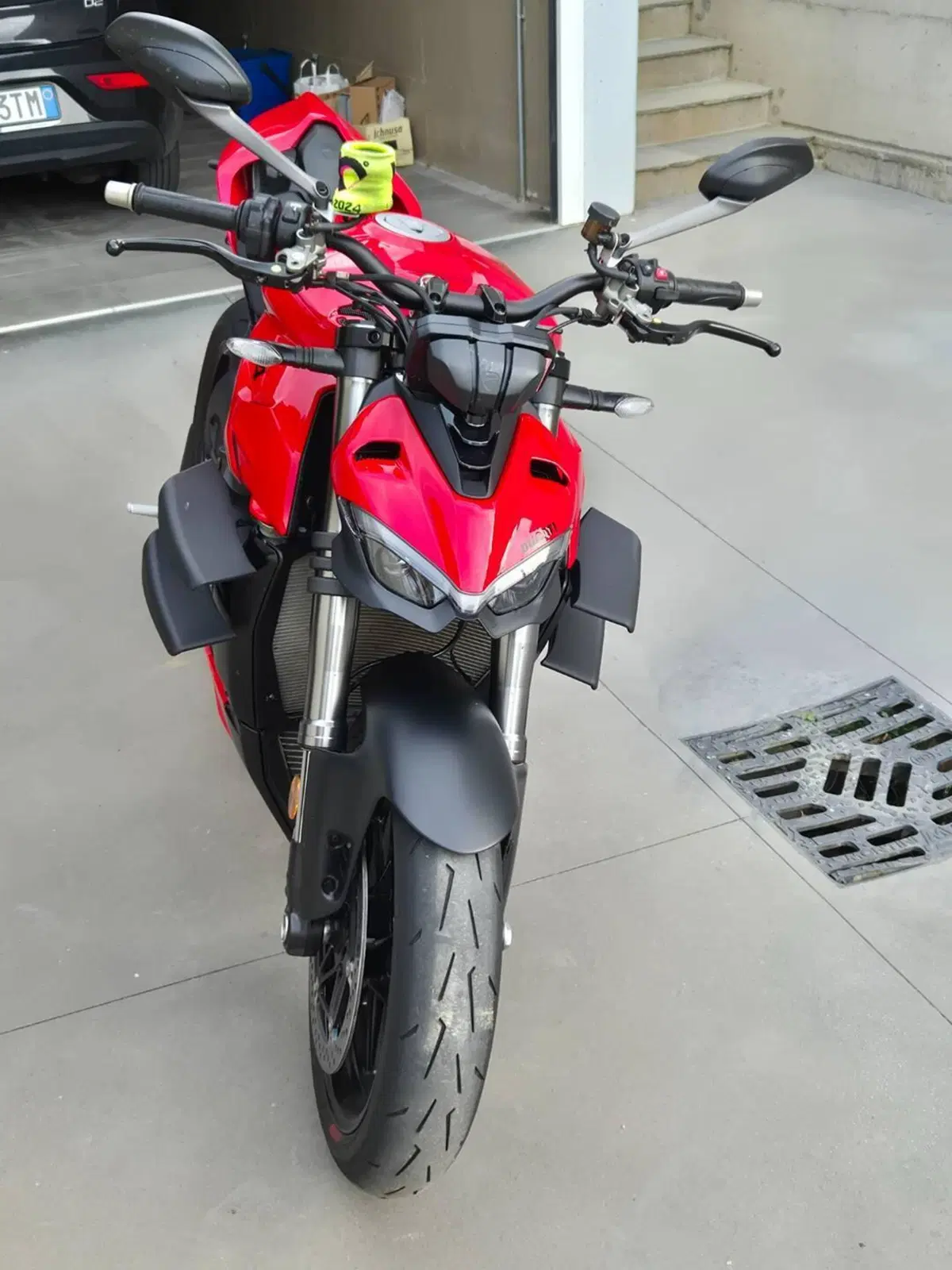 Ducati Streetfighter V4 (2023 - 24) (3)