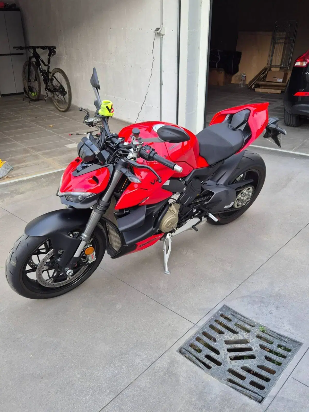 Ducati Streetfighter V4 (2023 - 24) (5)