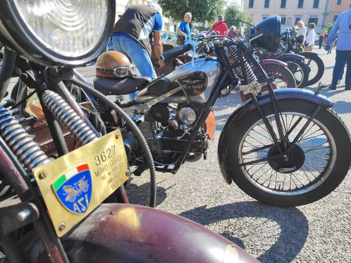 Le Moto Guzzi con il “cambio a mano”. Che storia è questa? (5)