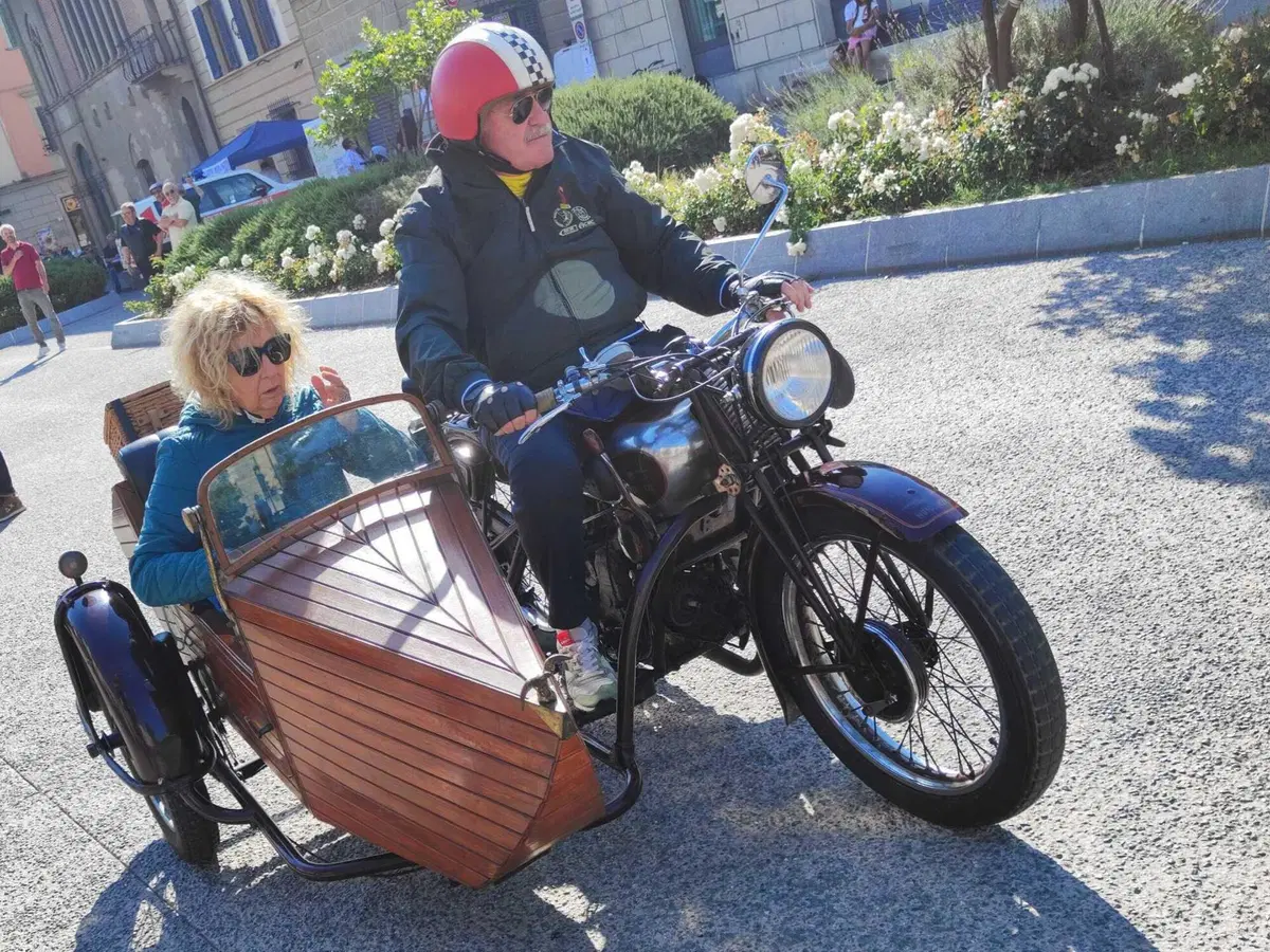 Le Moto Guzzi con il “cambio a mano”. Che storia è questa? (28)