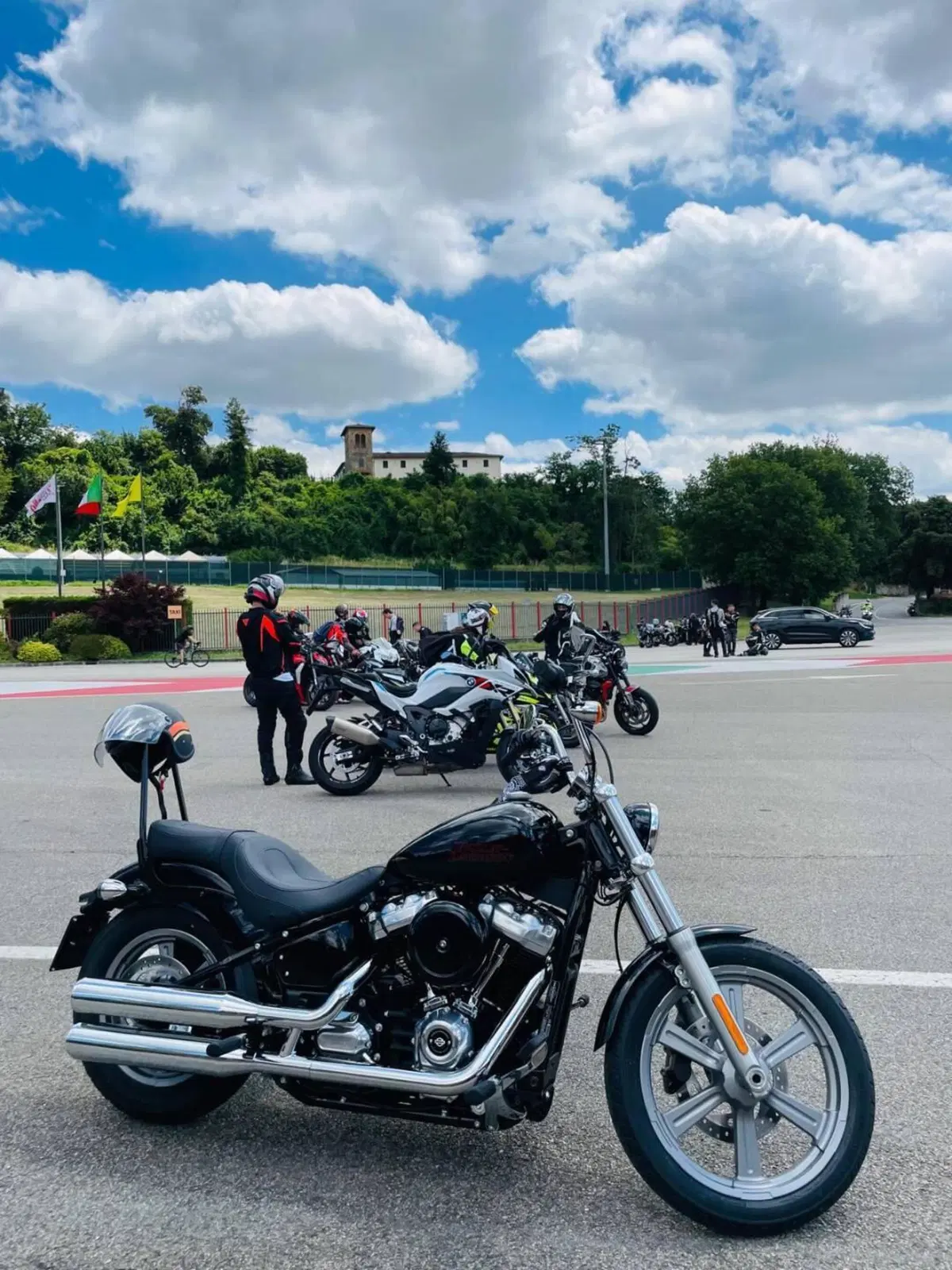 Harley-Davidson Softail Standard (2020) - FXST (6)