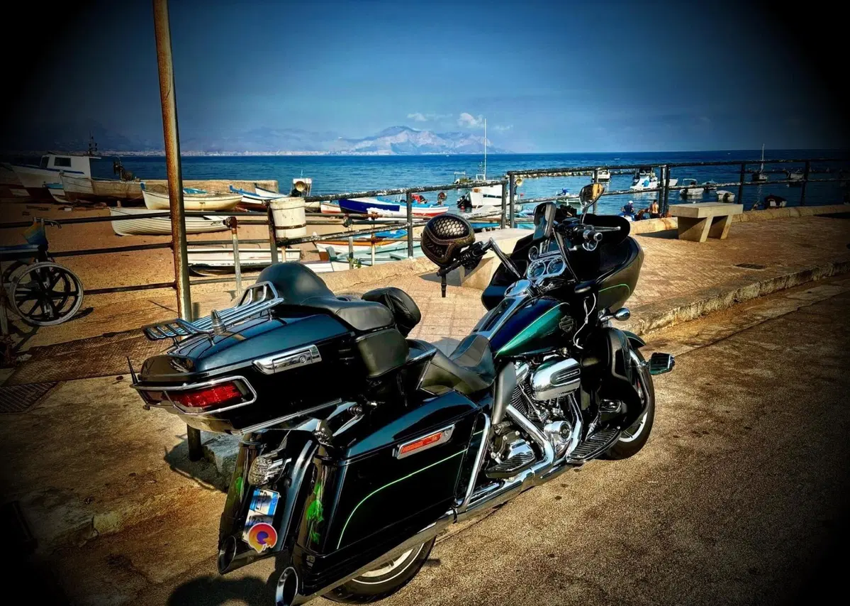 Harley-Davidson 114 Road Glide Ultra (2019) - FLTRXU