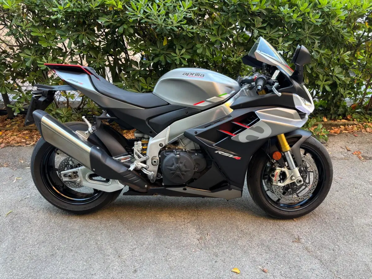 Aprilia RSV4 1100 (2021 - 24) (2)